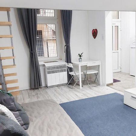 Oriental Apartment Near Gozsdu Udvar Budapest Kültér fotó