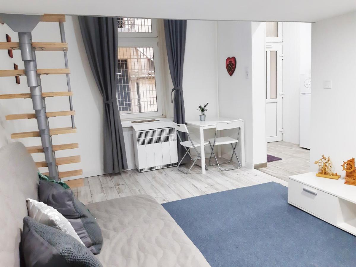 Oriental Apartment Near Gozsdu Udvar Budapest Kültér fotó